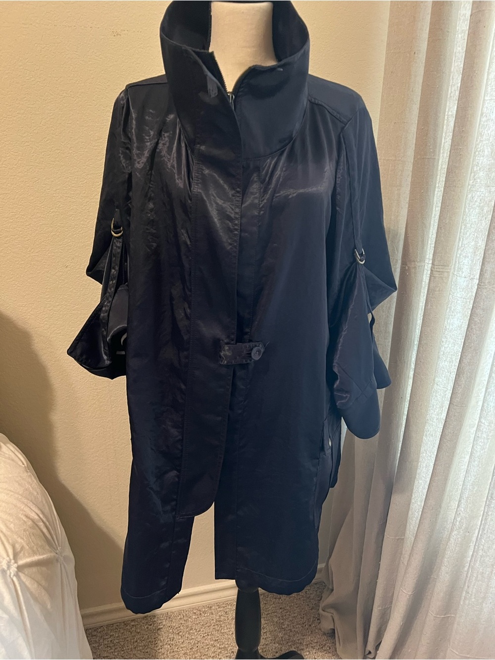 Navy Sleek Lightweight Trench Coat with Roll-Tab Sleeves Worth L
